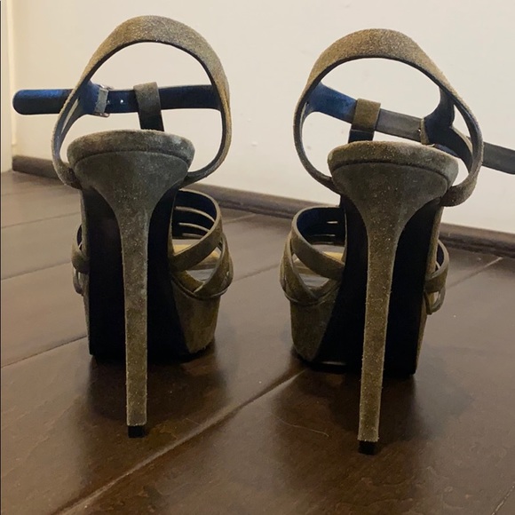 Saint Laurent - Picture 4 of 5